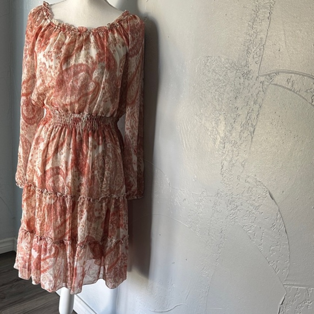 Elegant Long Sleeve Paisley Dress in Red and Cream
